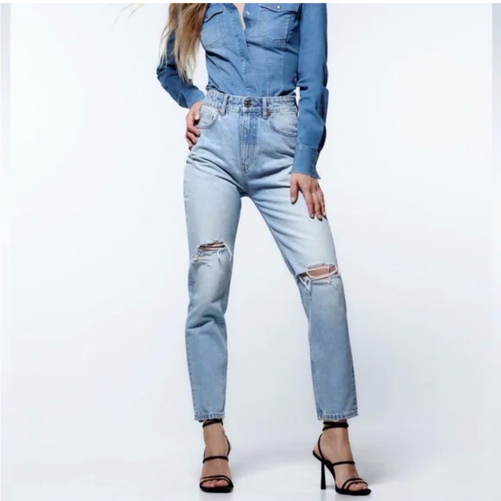 Zara High Rise Light Blue Jeans